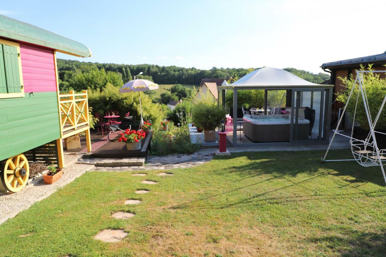 Roulotte La Dominique Bed & Breakfast Romery  Exterior foto